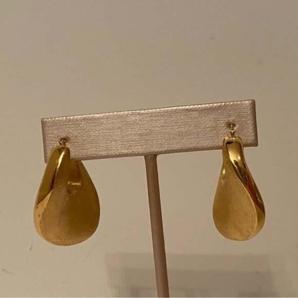 EARRINGS 925 GOLD VERMEIL STERLING SILVER BRUSHED MODERNIST HOOP DROP LEVER - Picture 5 of 9